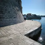 Gana شقة زادار