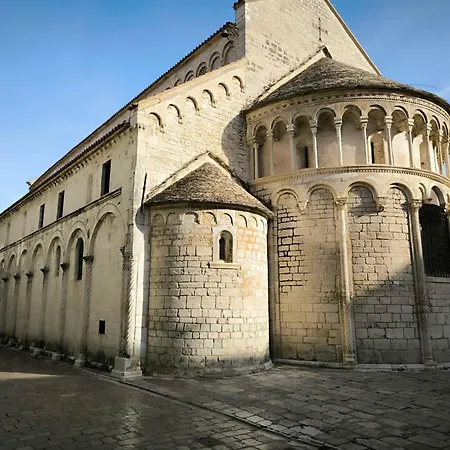 Gana Апартаменты *