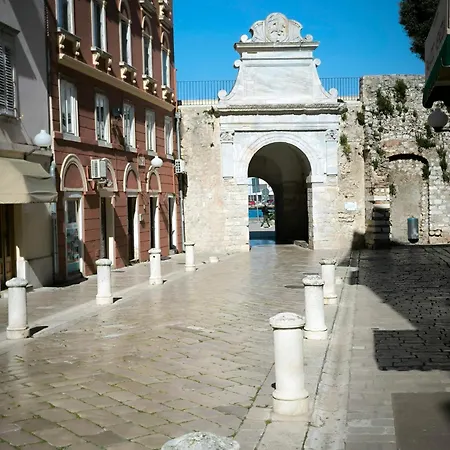 Апартаменты Gana Задар