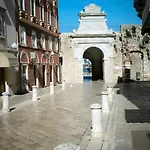 Lägenhet Gana Zadar